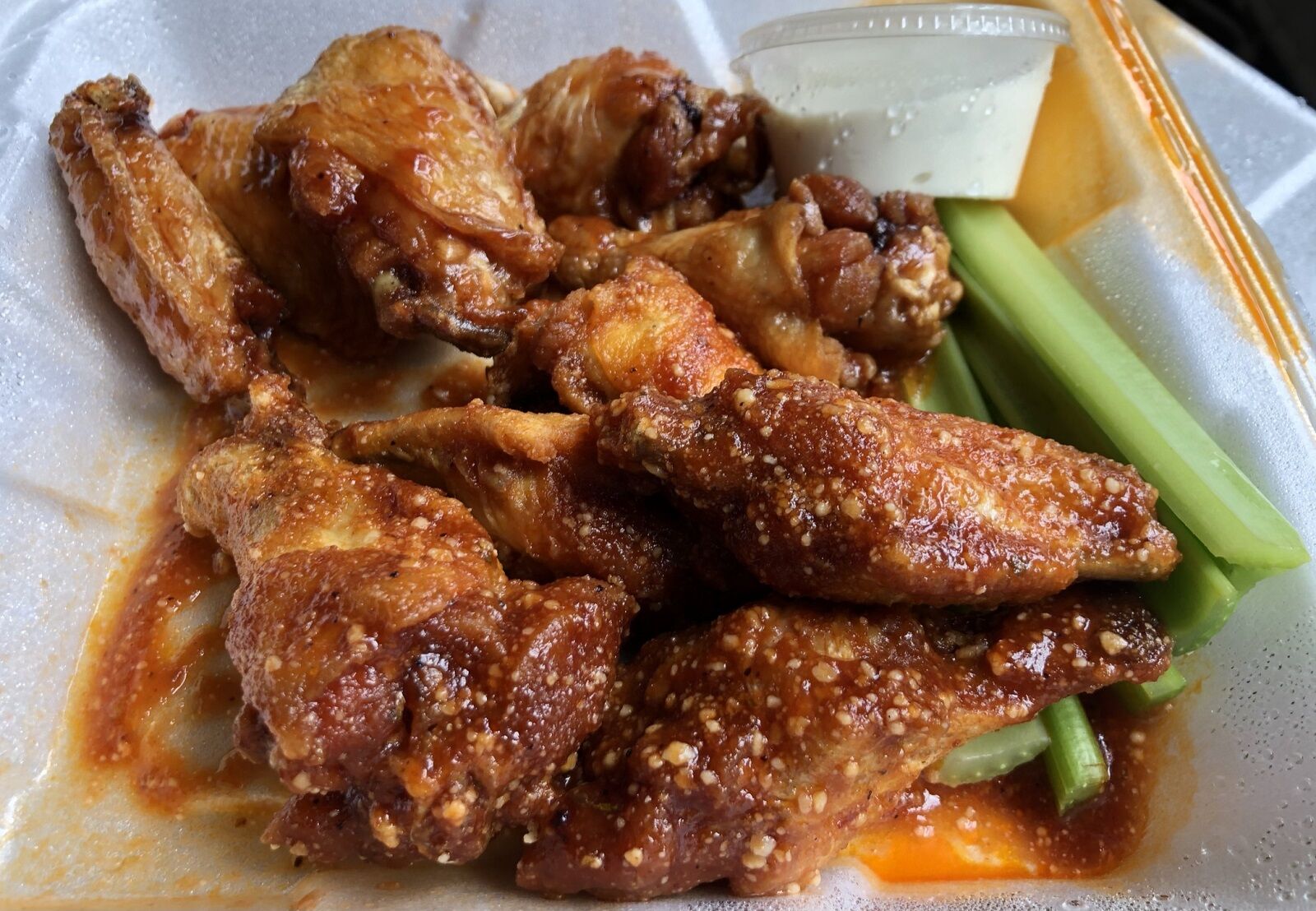 Pubski Pub wings